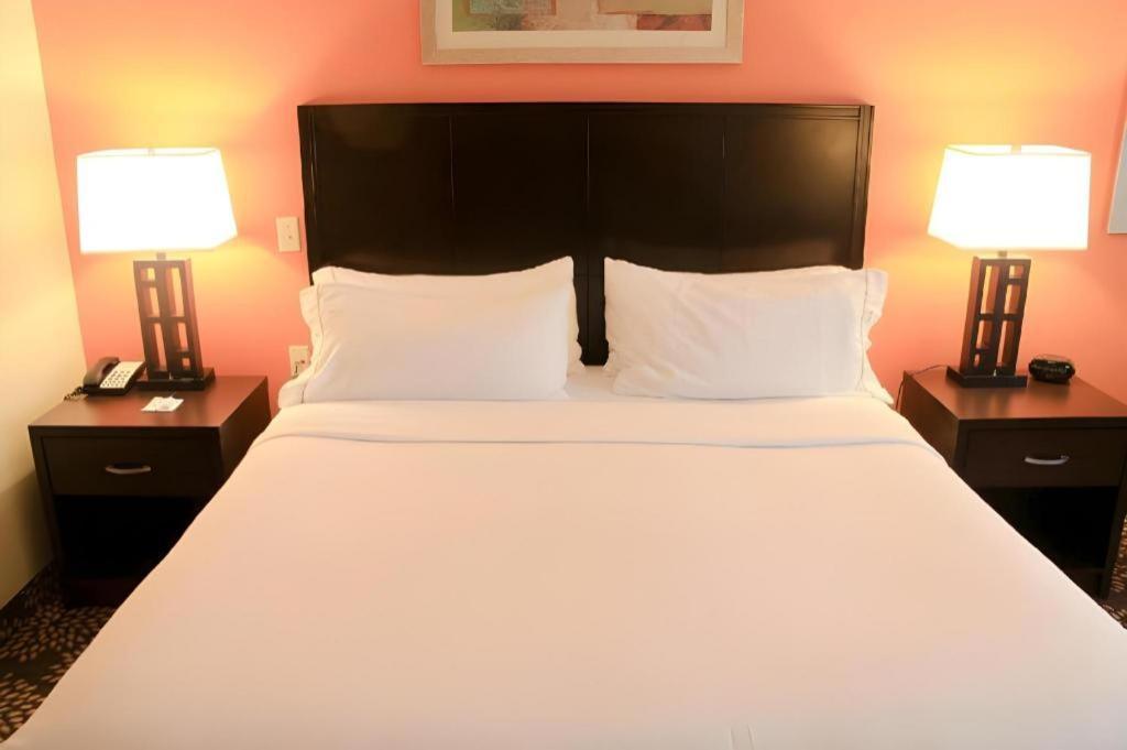 Holiday Inn Express Hotel & Suites Grand Island By Ihg Exteriör bild