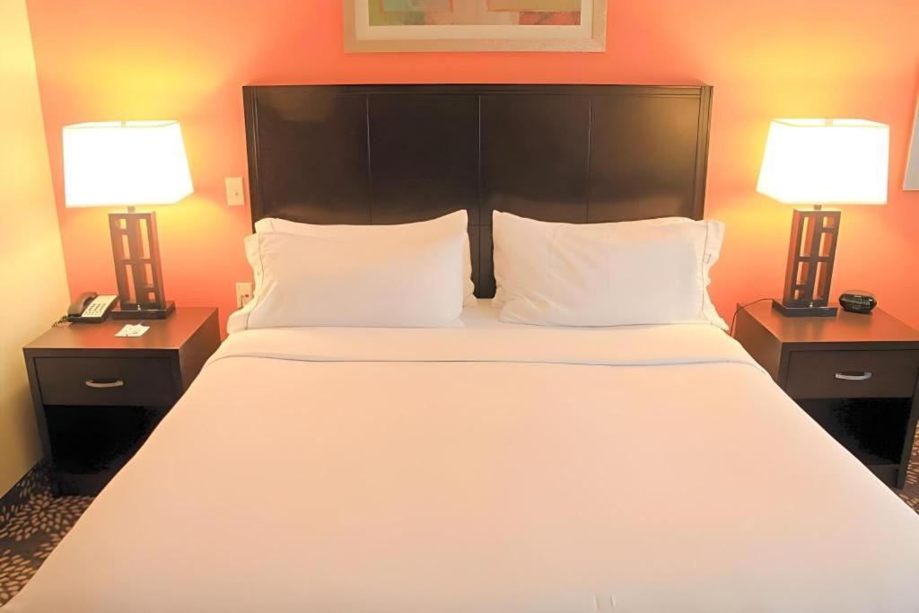 Holiday Inn Express Hotel & Suites Grand Island By Ihg Exteriör bild